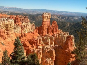 Bryce Canyon National Park, Utah. I'm looking forward to attacking this area with my camera. I'll post a gallery here in my blog soon. 